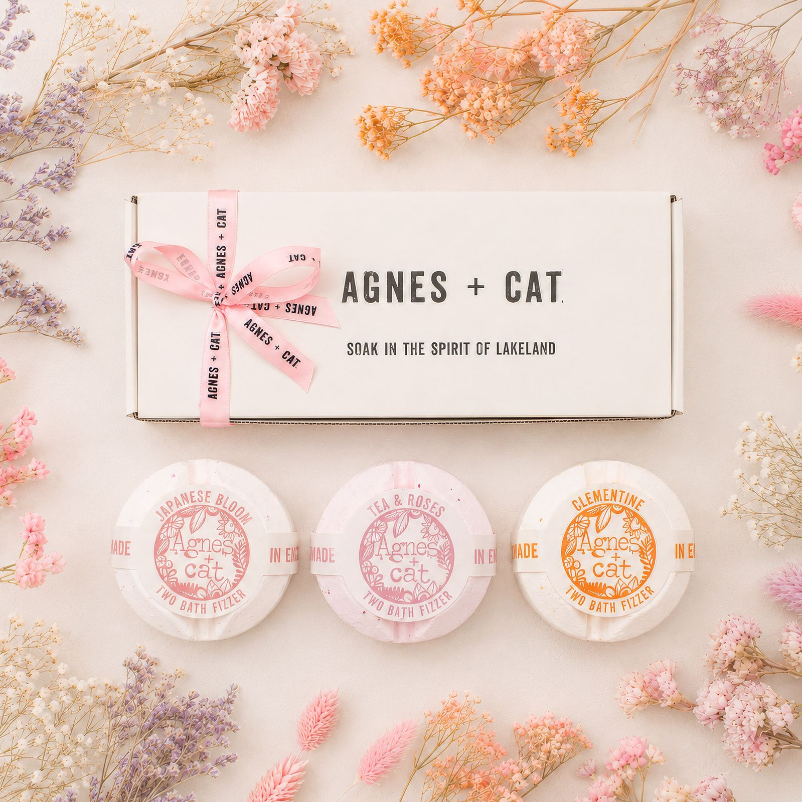 Agnes + Cat vonios bombų dovanų rinkinys „Floral & Citrus“